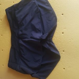 Lululemon Hotty Hot Shirt 2.5'